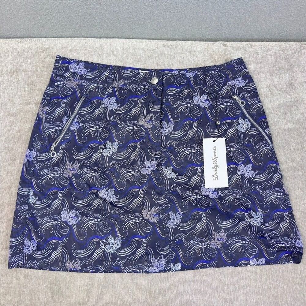 Daily Sports Born in Sweden Navy Blue Golf Tennis Pickle Ball Skort Skirt Sz 12